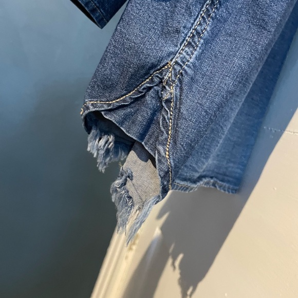 Men’s NWT Buffalo Denim Longsleeve ( Large ) - Picture 3 of 5